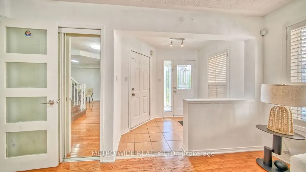 3706 Forest Bluff Crescent — photo 3