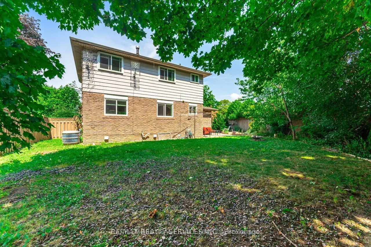 62 ambleside Drive — photo 14