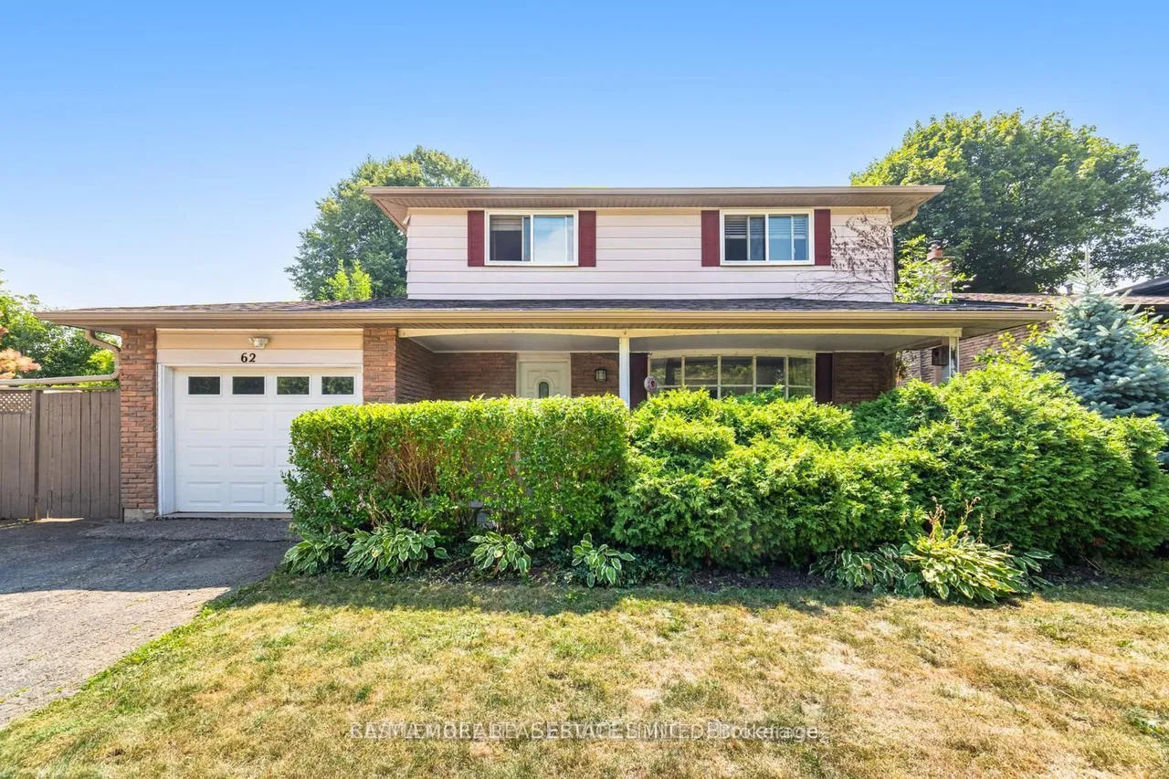62 ambleside Drive