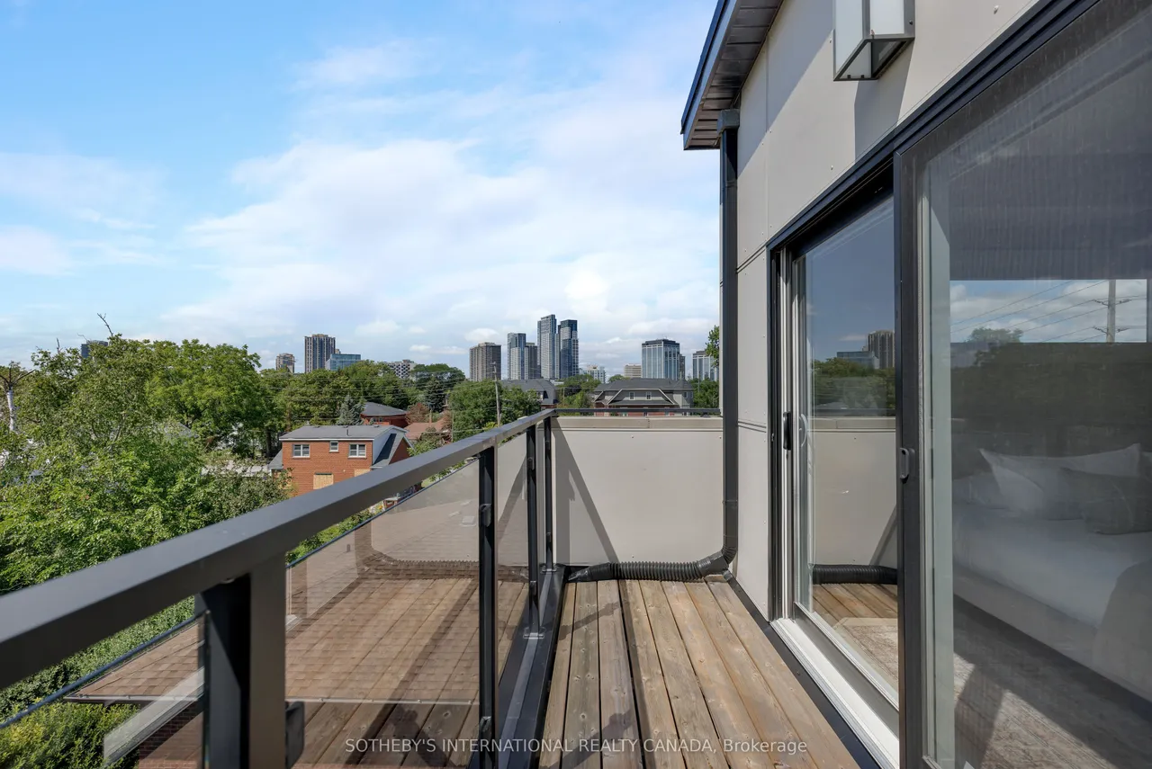1130C Islington Avenue — photo 25