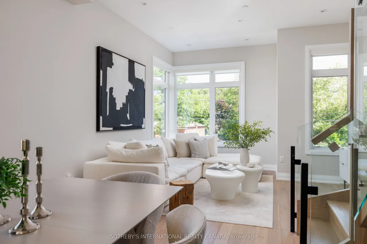 1130C Islington Avenue — photo 3