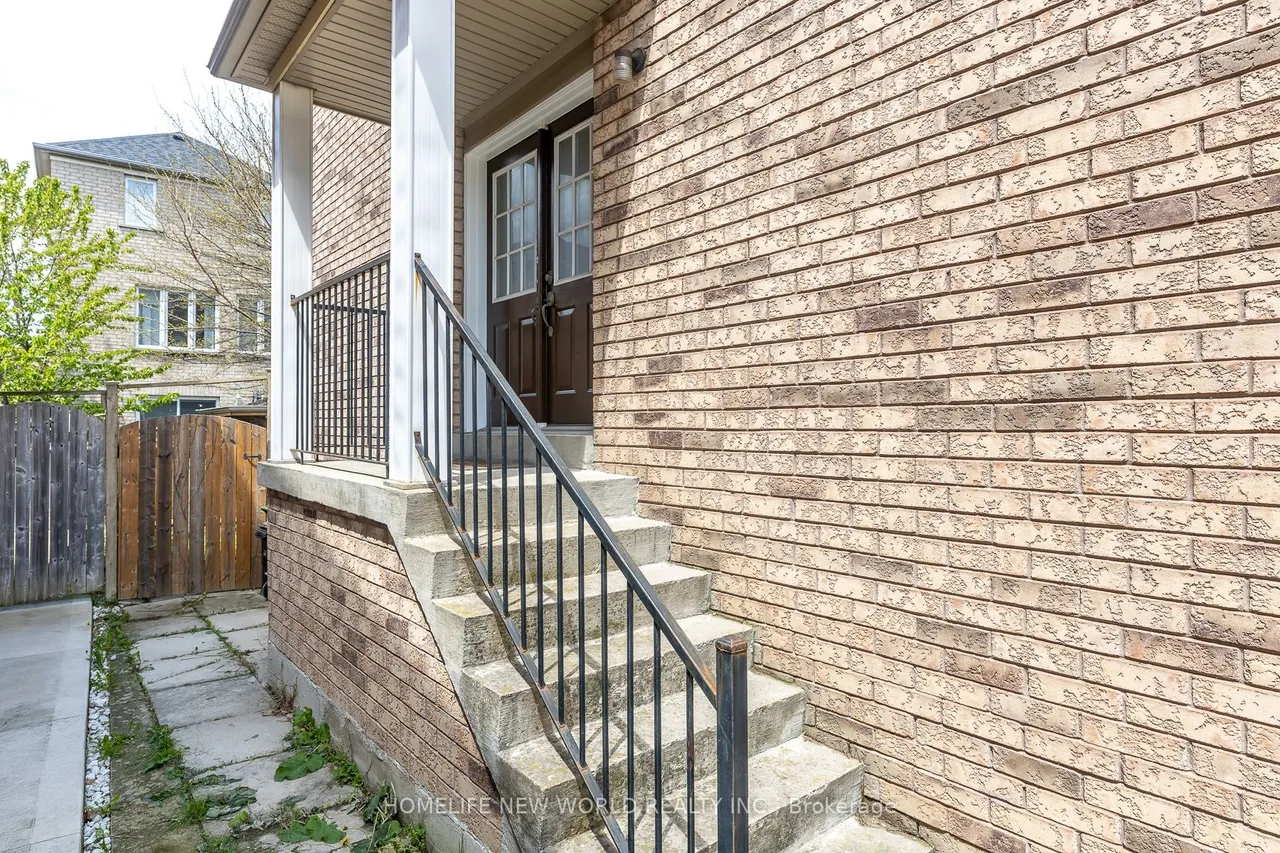 12 Touchstone Drive — photo 2