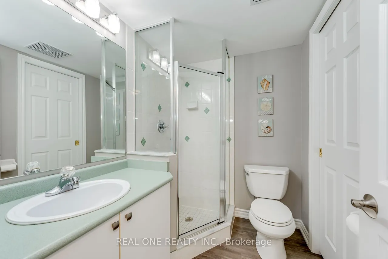 1701 Lampman Avenue — photo 36