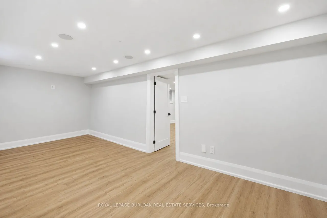 2029 Kempton Park Drive — photo 44
