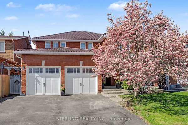 72 Sunforest Drive