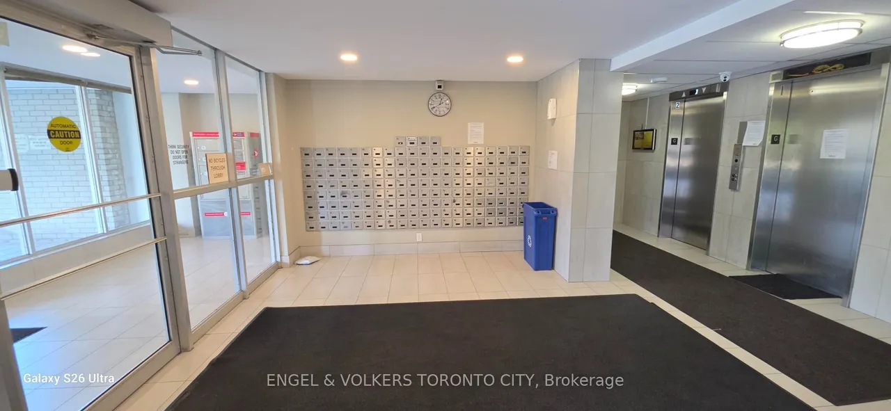 1100 Caven Street — photo 3