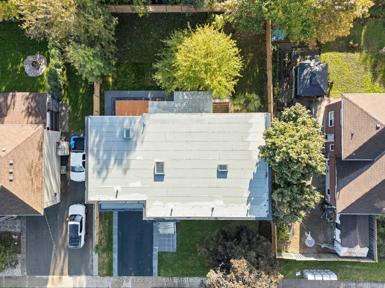 480 Scarsdale Crescent — photo 49
