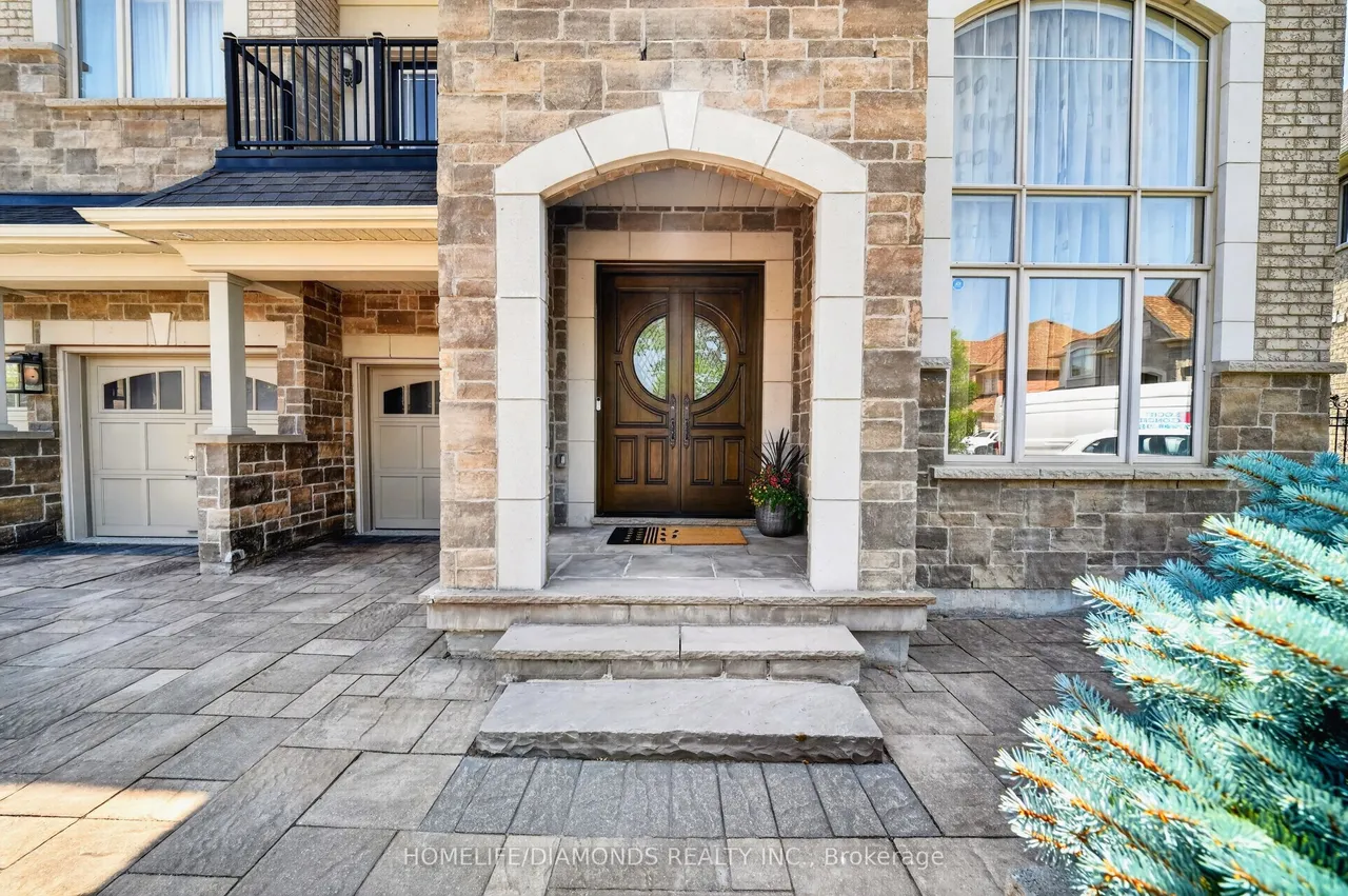 115 LATANIA Boulevard — photo 3