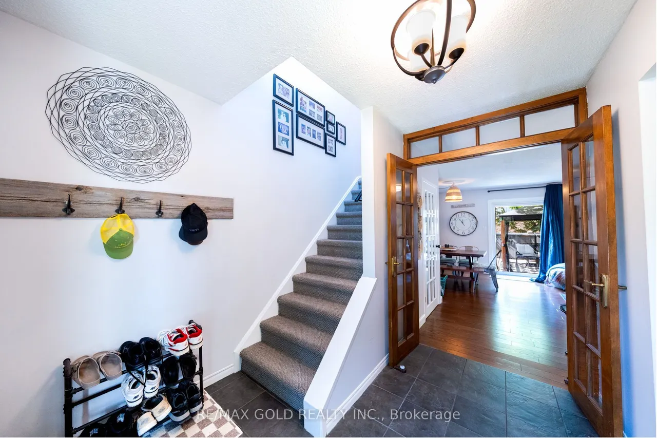 6540 FALCONER Drive — photo 3