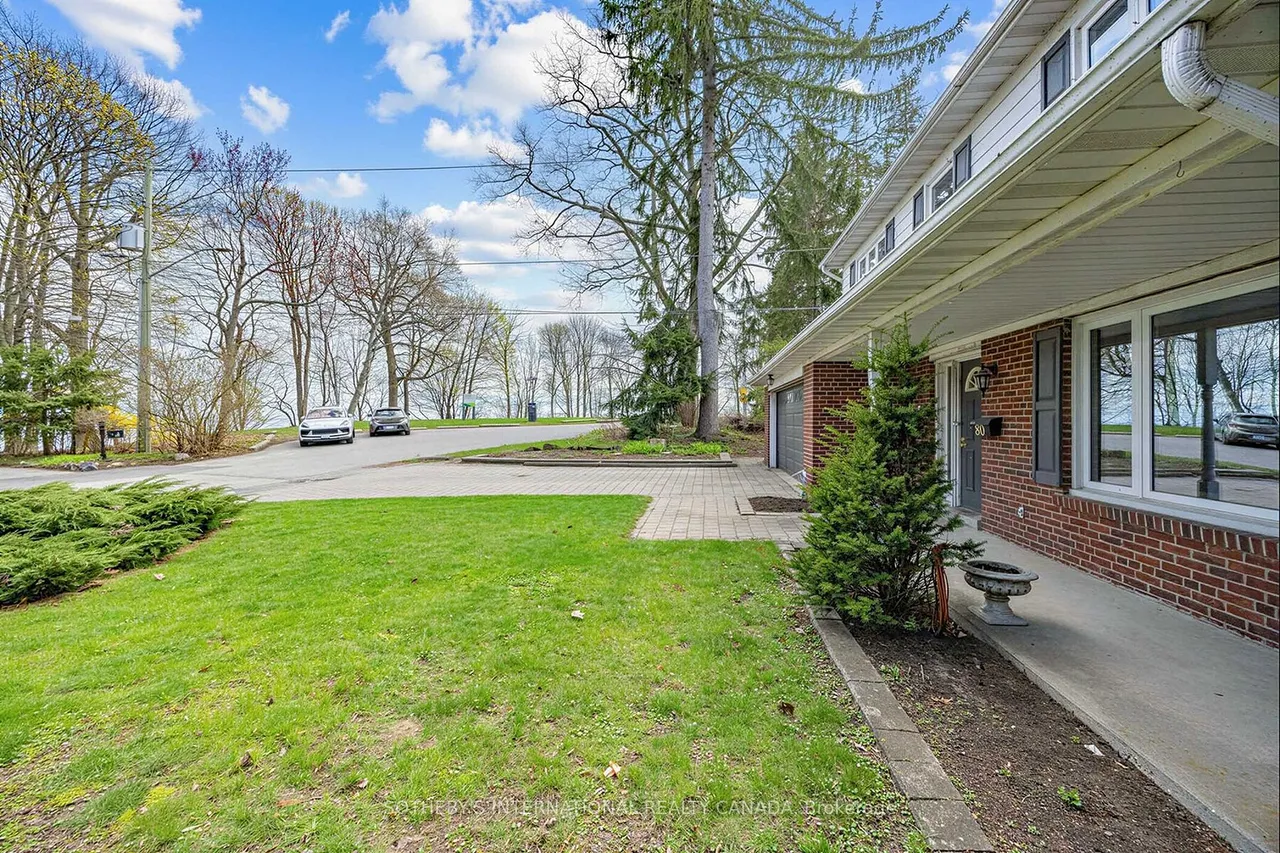 80 Ben Machree Drive — photo 3