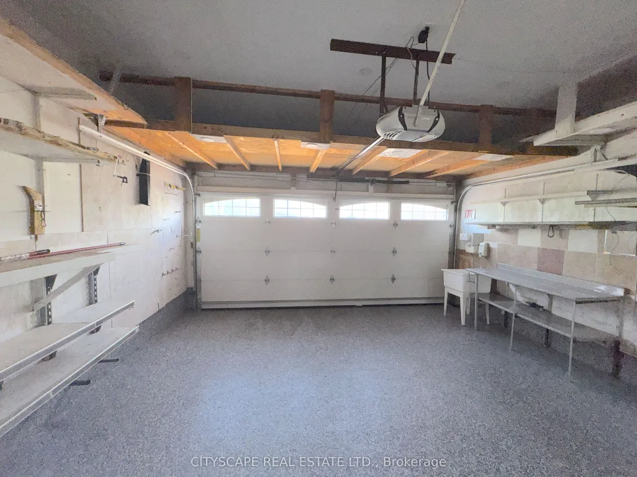 24 Eastway Street — photo 49