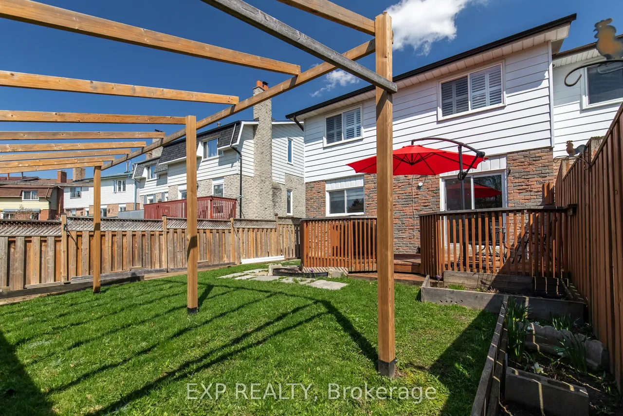 88 English Street — photo 49