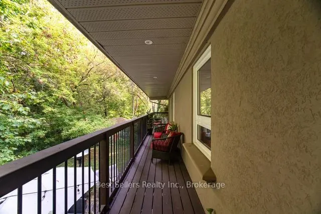 1595 Calverton Court — photo 43