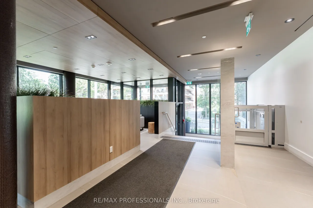 21 Park Street E — photo 3