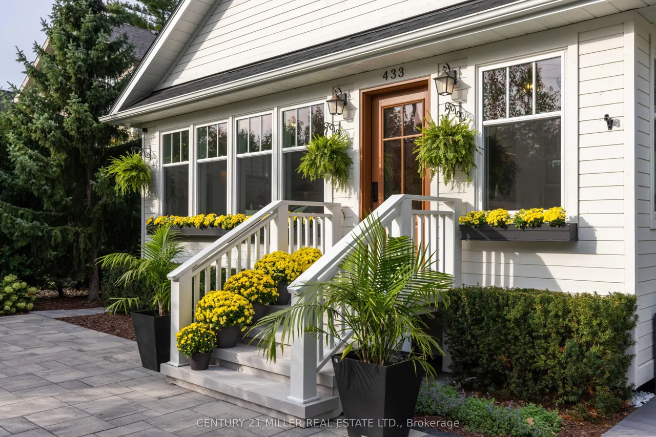 433 Allan Street — photo 3