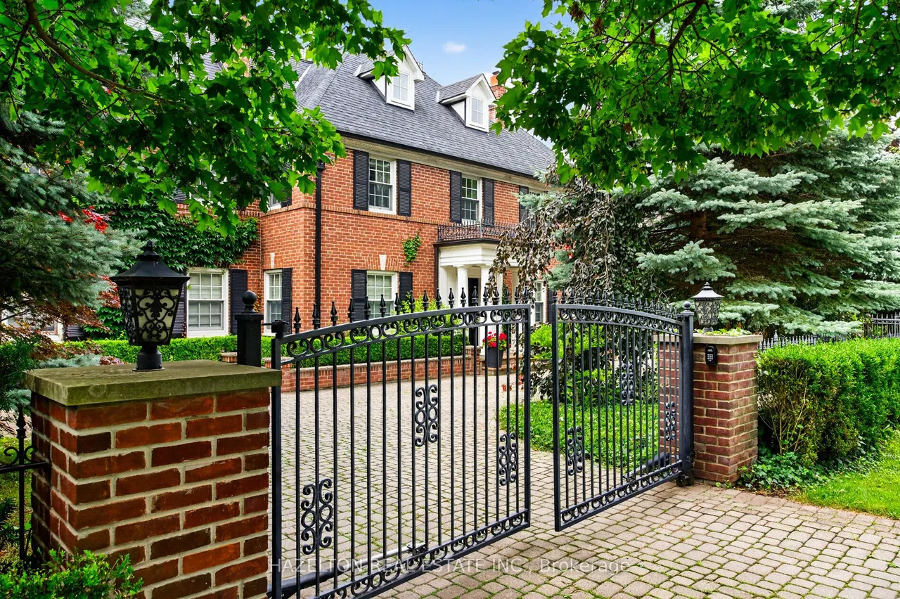 246 Riverside Drive — photo 3