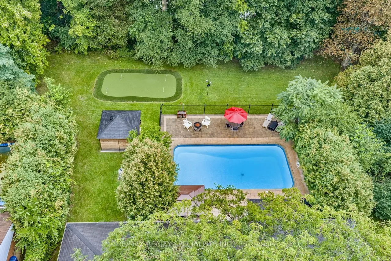 1589 Crediton Parkway — photo 44