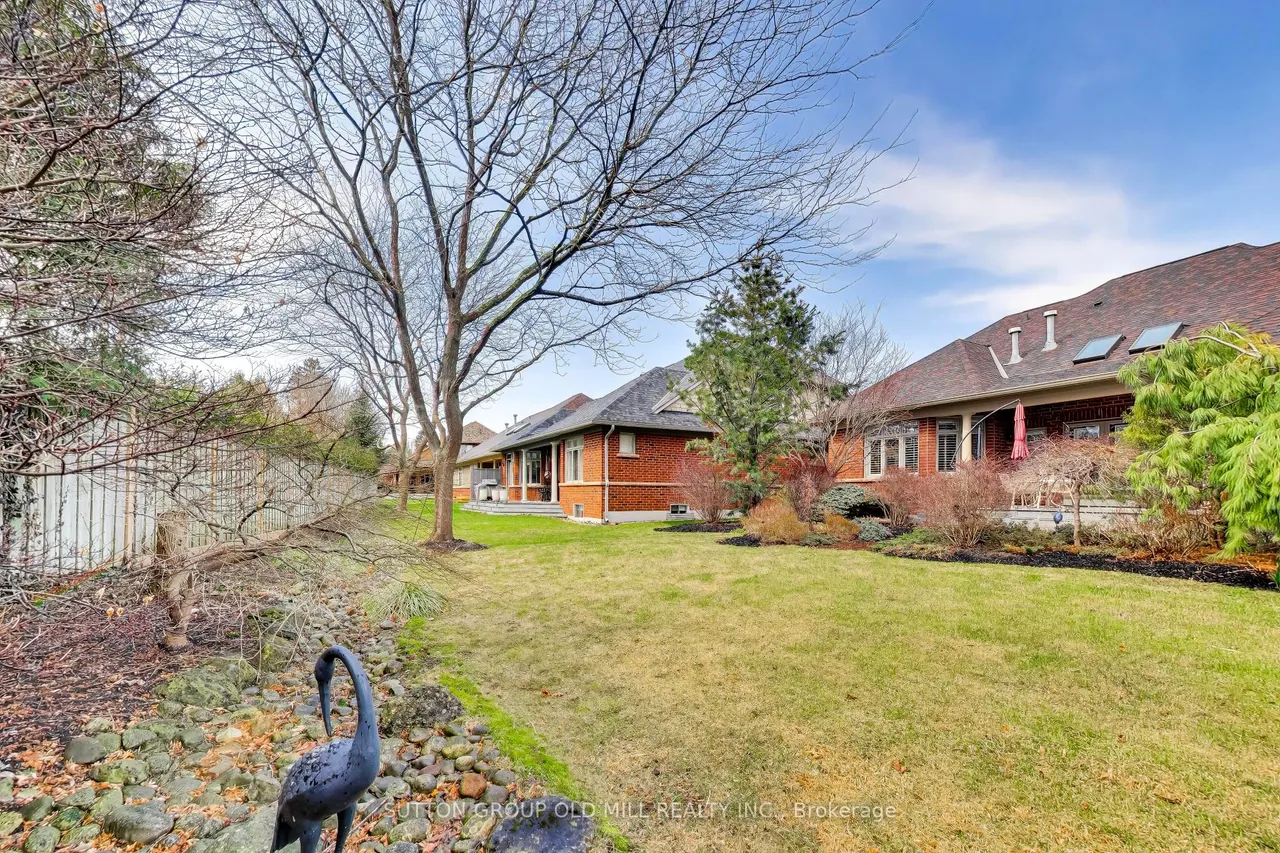 2175 Stavebank Road — photo 49