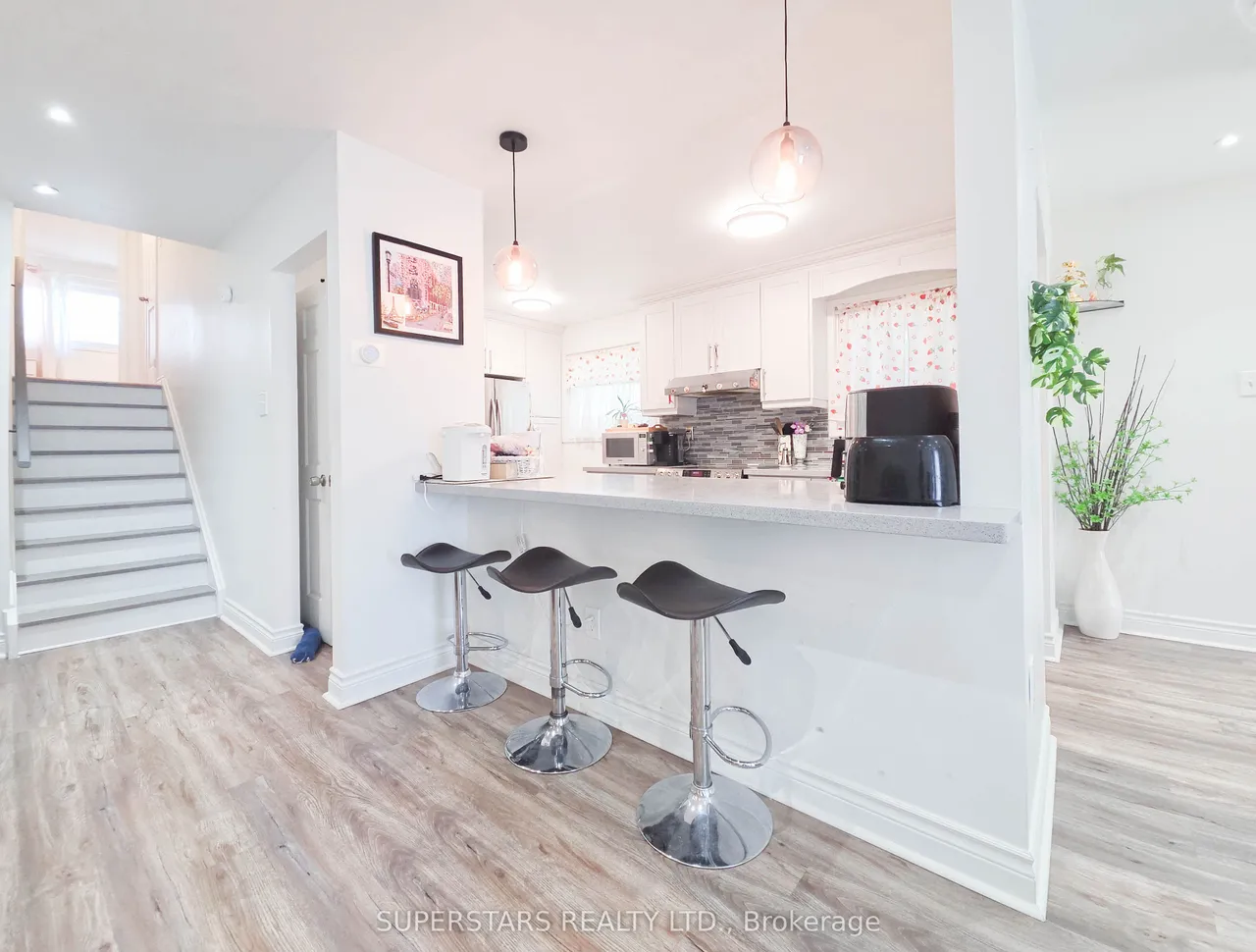 7553 Wildfern Drive — photo 3