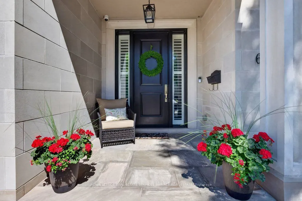 6 Iroquois Avenue — photo 2