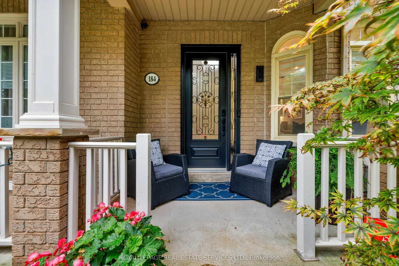 184 Gatwick Drive — photo 37