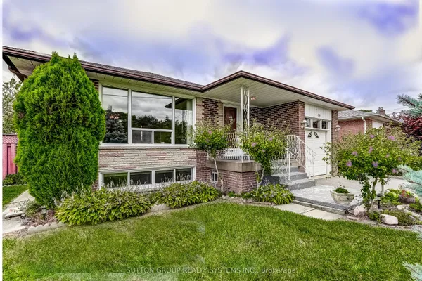 20 Taysham Crescent — photo 2