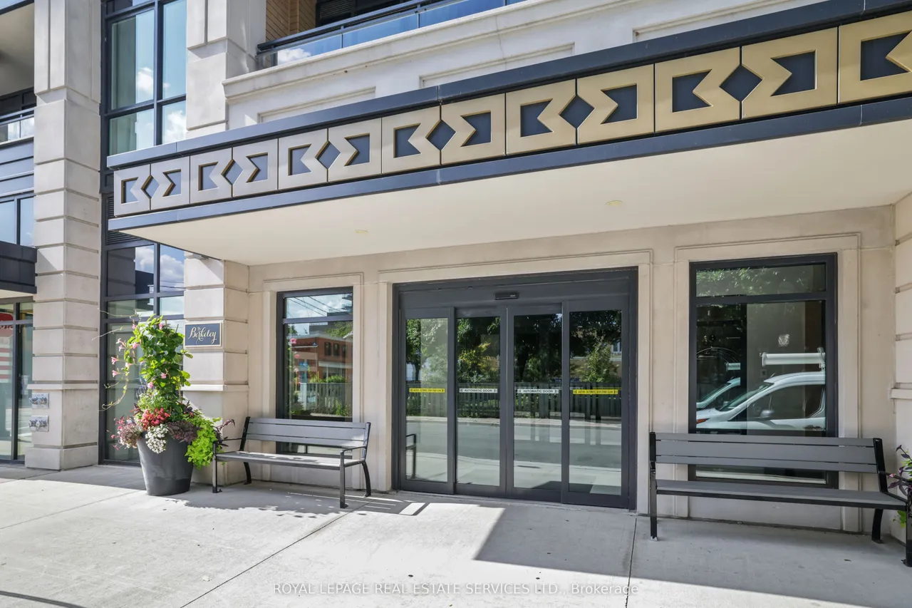 2025 Maria Street — photo 3