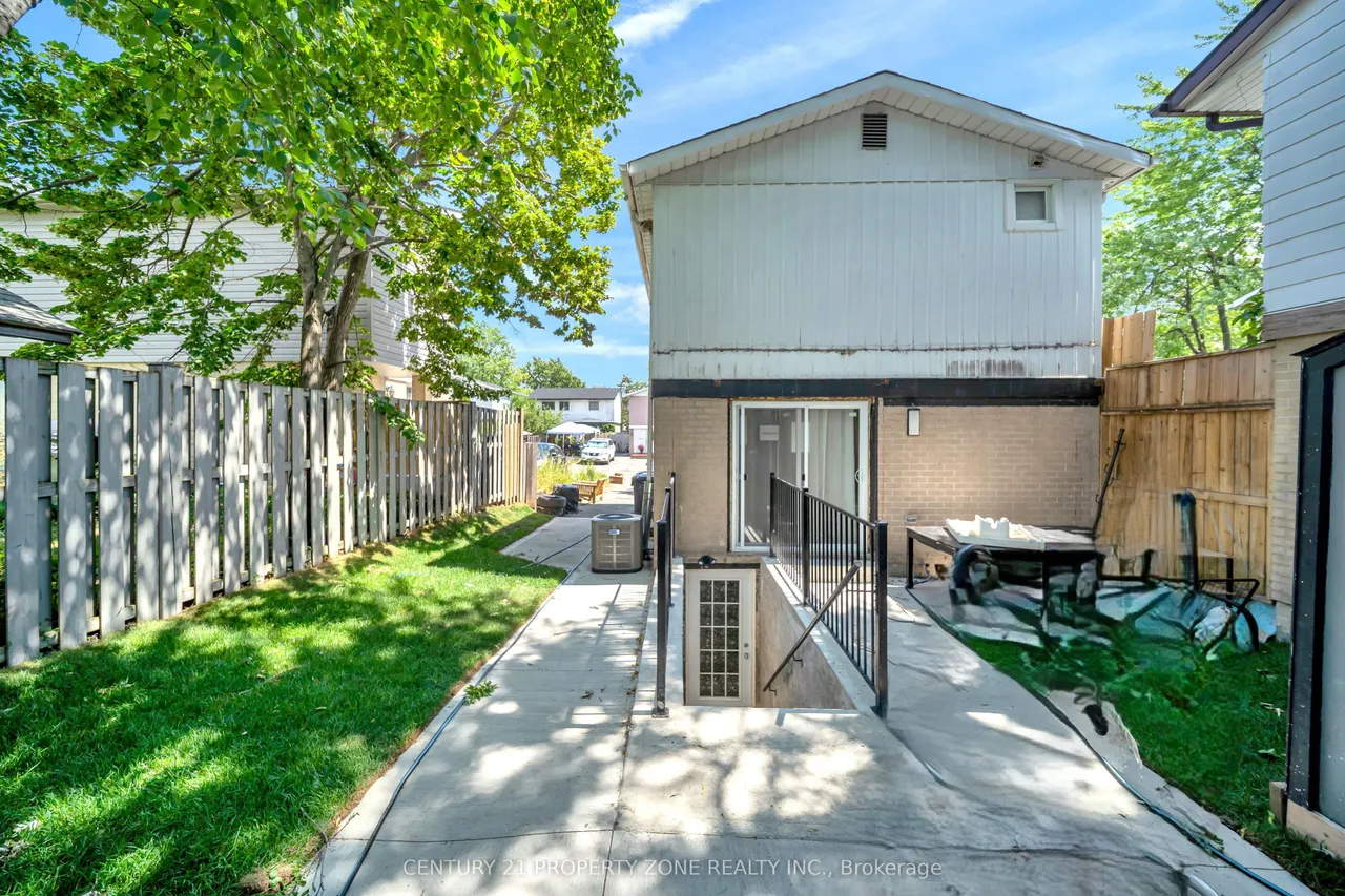 19 Horseshoe Court — photo 45