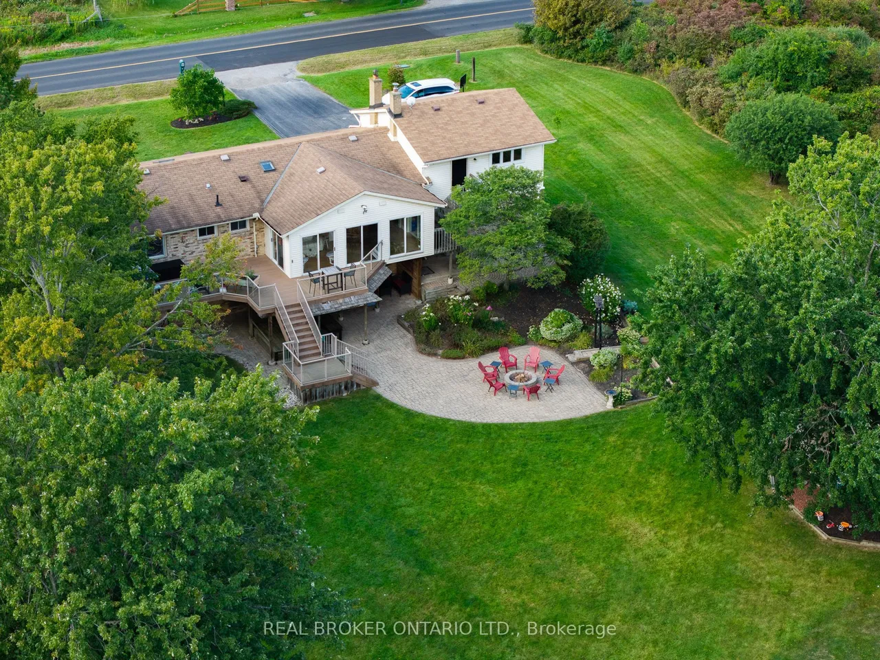 4202 Sideroad 1 — photo 49