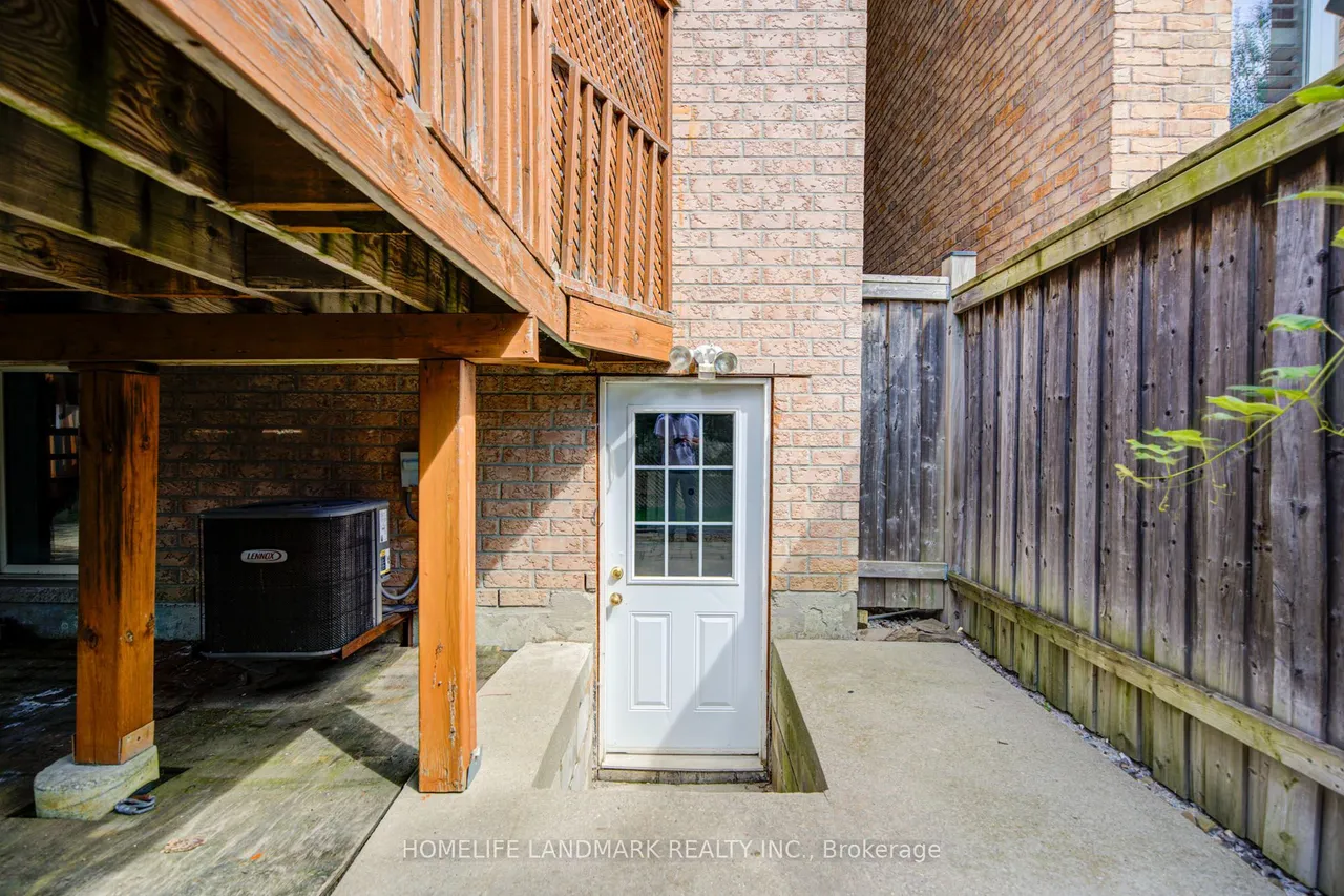 4478 Centretown Way — photo 49