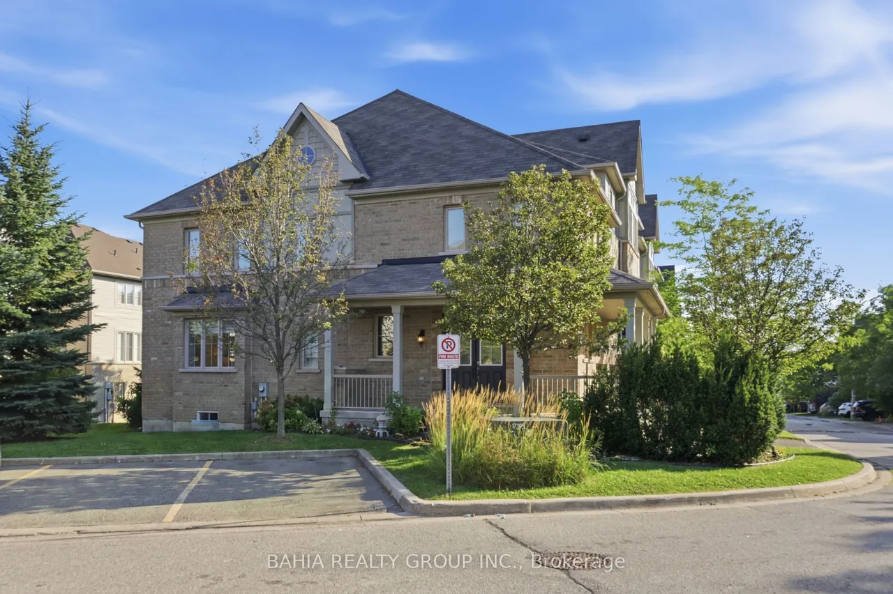 55 Cedar Lake Crescent