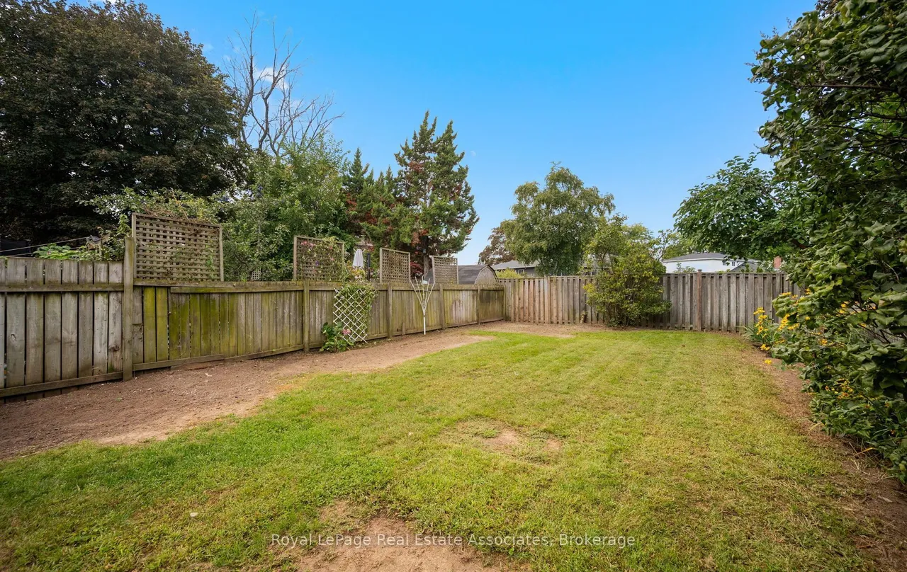 589 Tedwyn Drive — photo 22