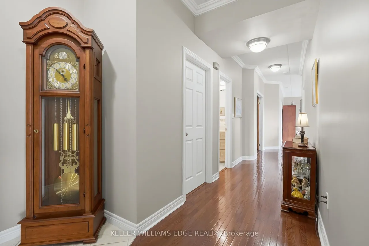 2085 Amherst Heights Drive — photo 3
