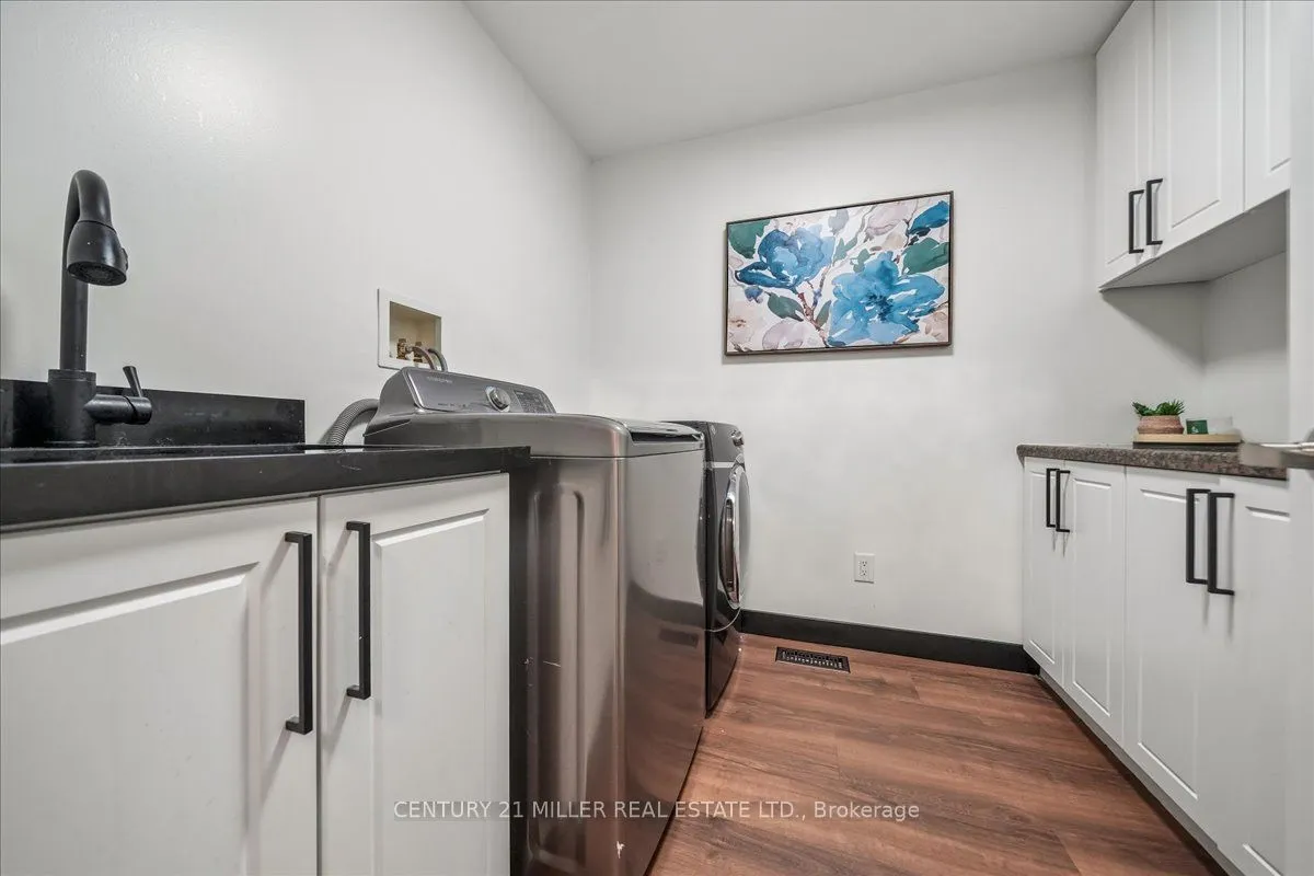 2371 Calloway Drive — photo 3