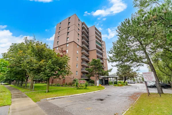 3065 Queen Frederica Drive