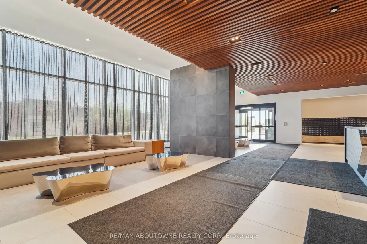297 Oak Walk Drive — photo 3