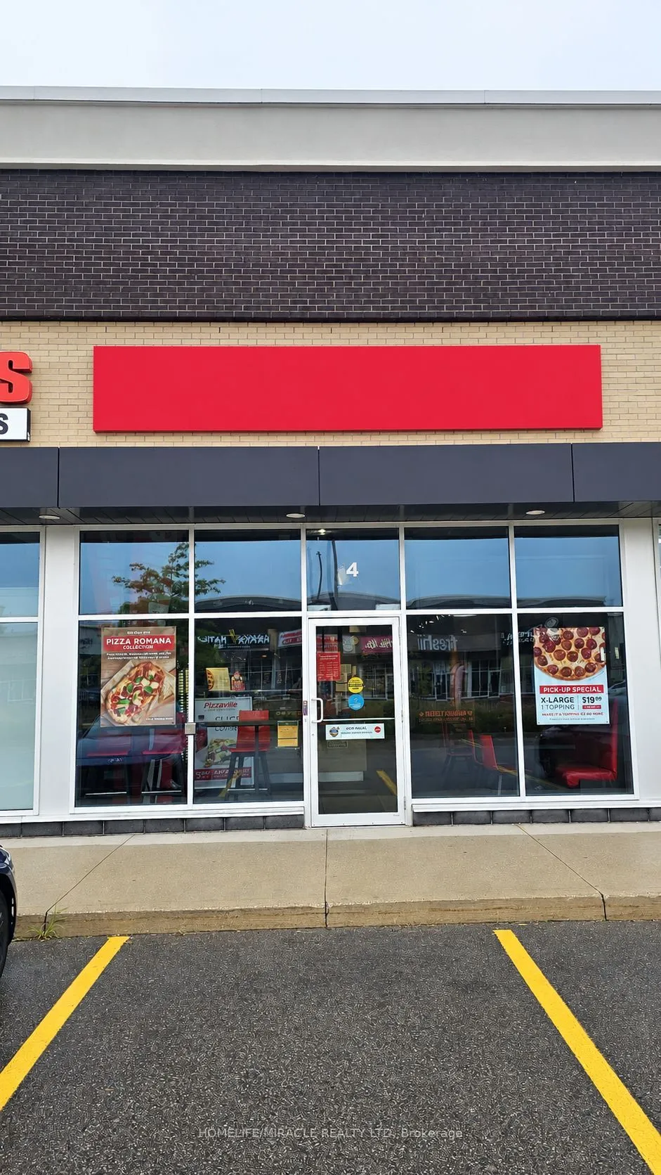 1476 Dundas Street E