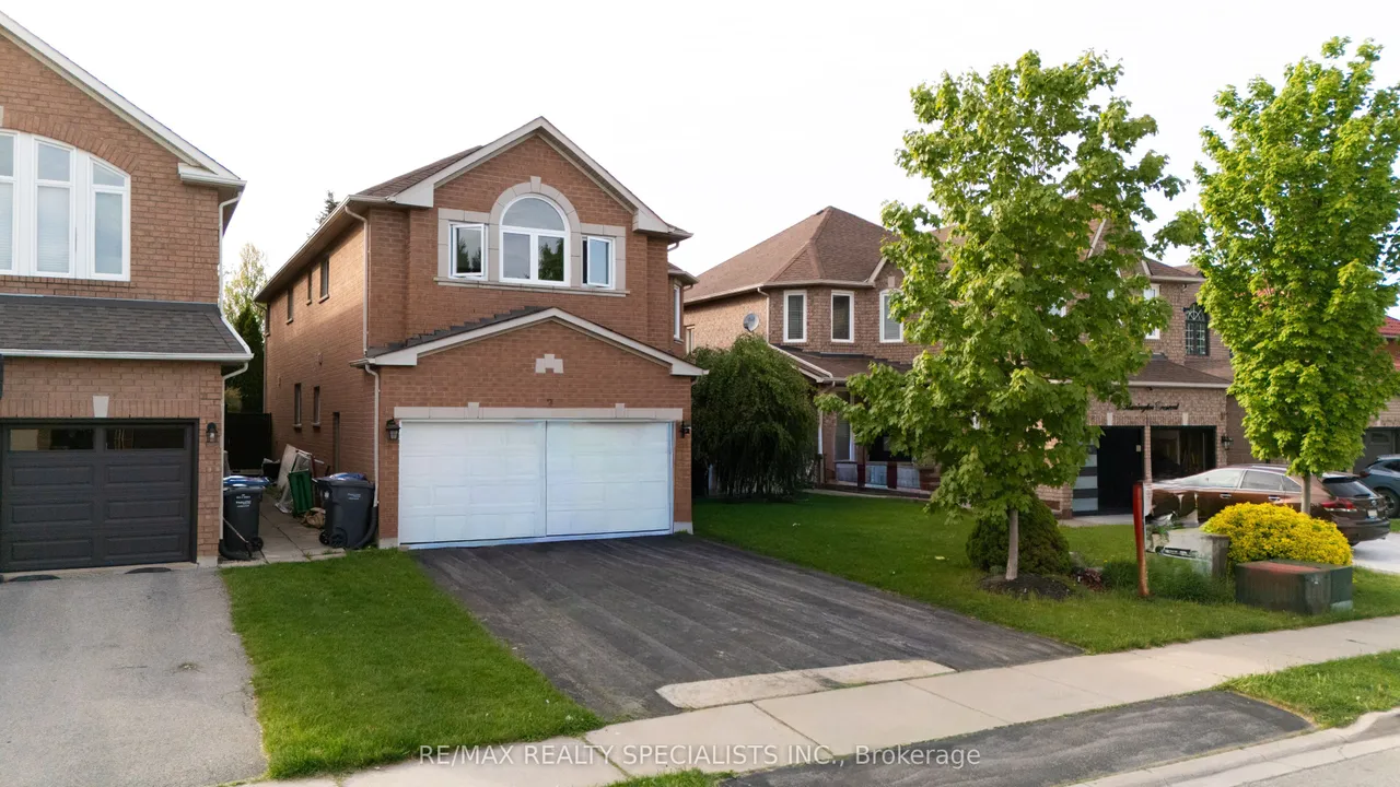 7 Banington Crescent