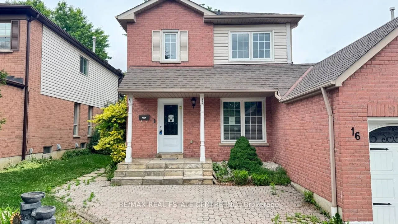 16 Nectarine Crescent — photo 3