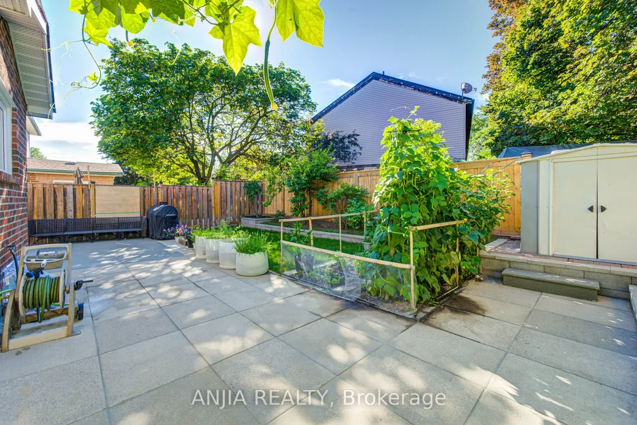 77 Royal Palm Drive — photo 29