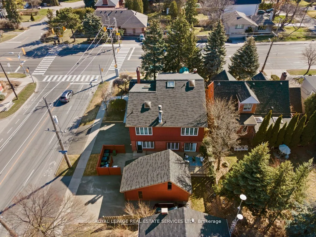 1494 Islington Avenue — photo 45