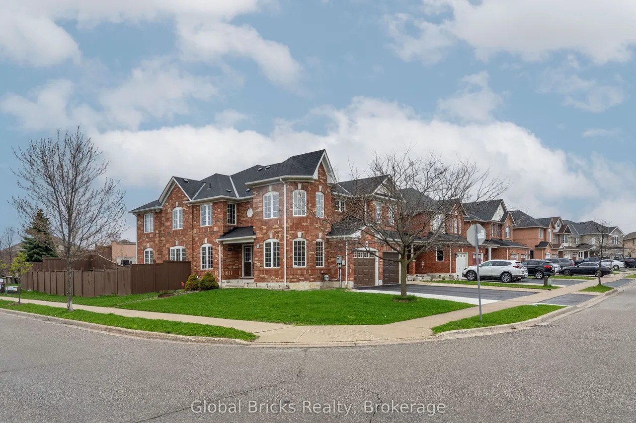 60 Dwyer Drive — photo 2