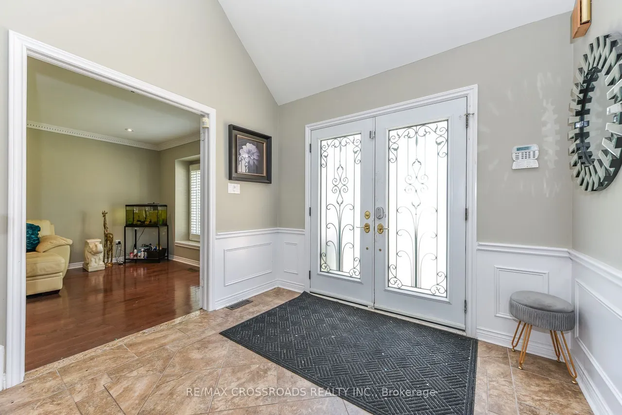 1171 Fairmeadow Trail — photo 3