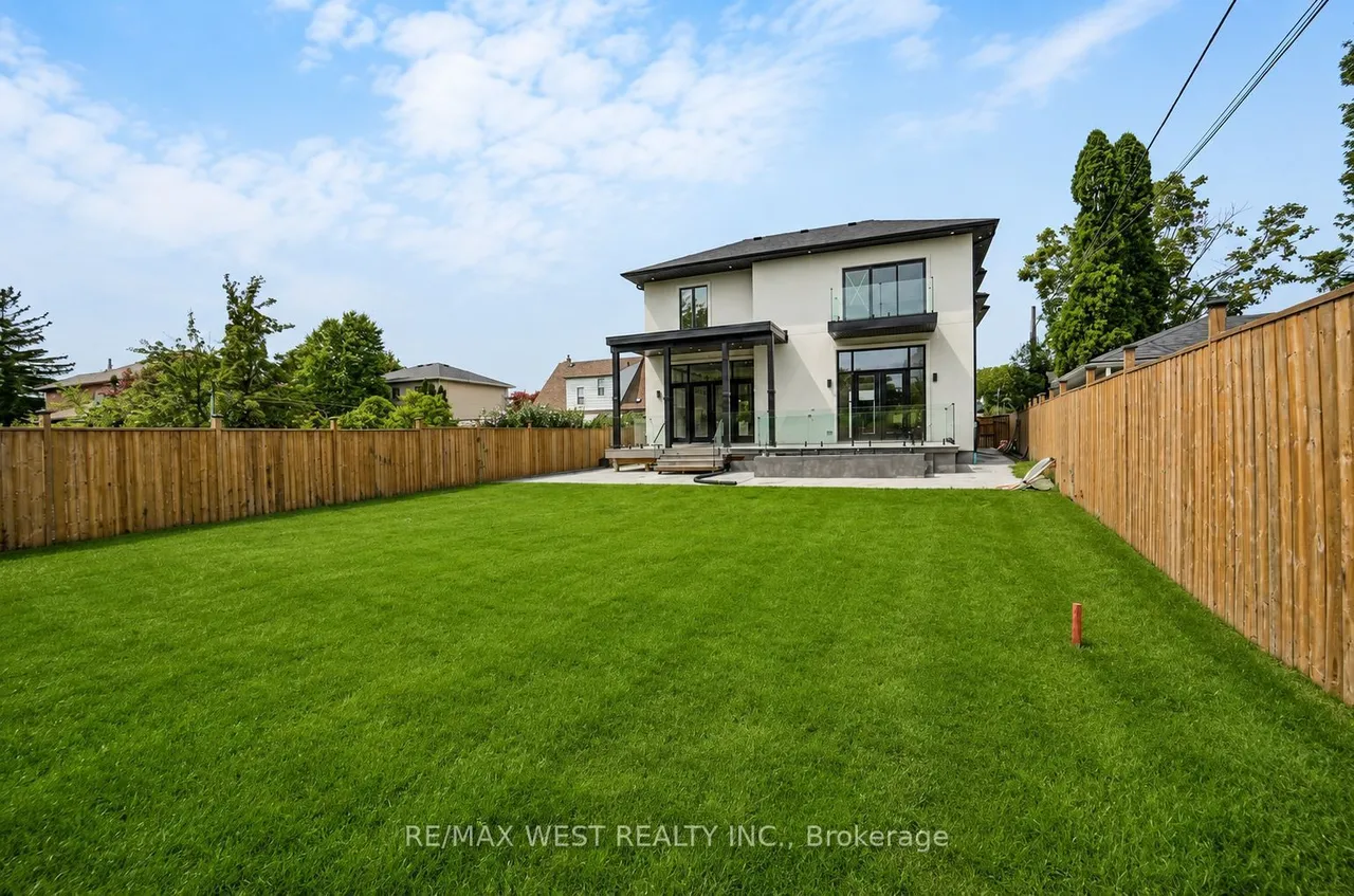 53 Celt Avenue — photo 27