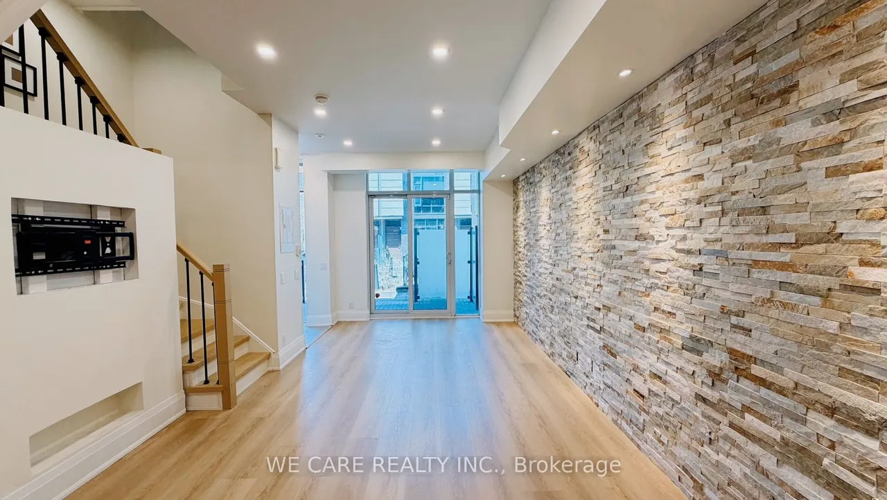 15 Valhalla Inn Road — photo 2