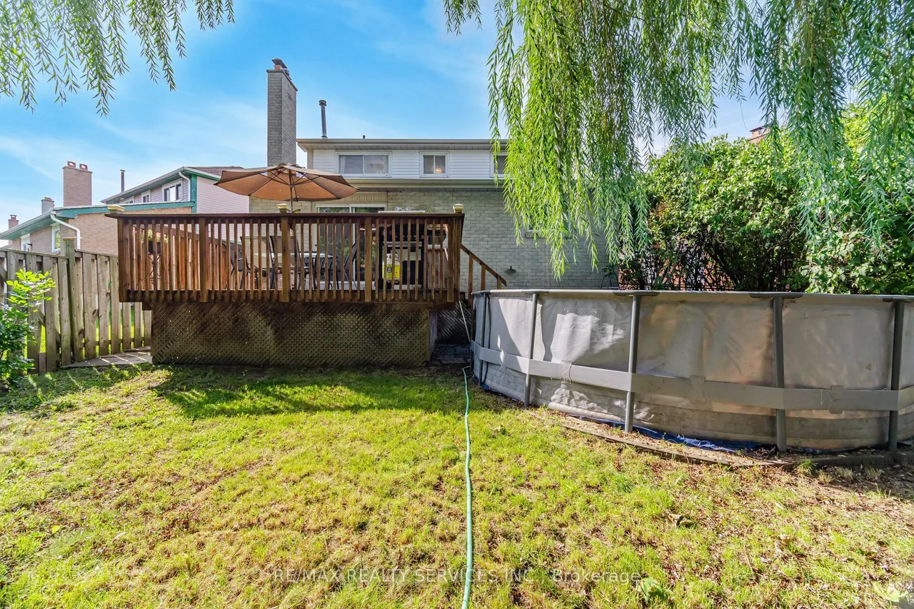 12 Ladin Drive — photo 49