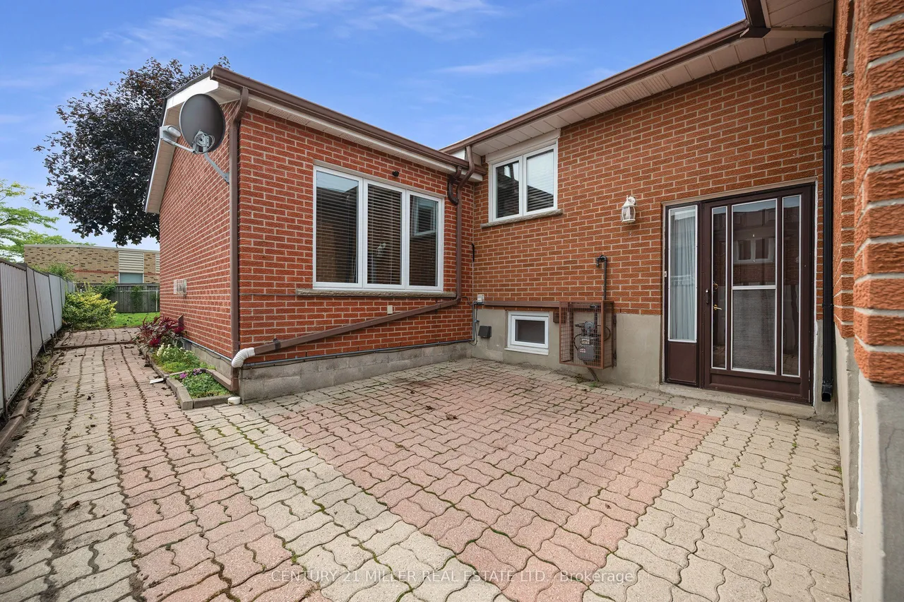 3478 Palgrave Road — photo 30