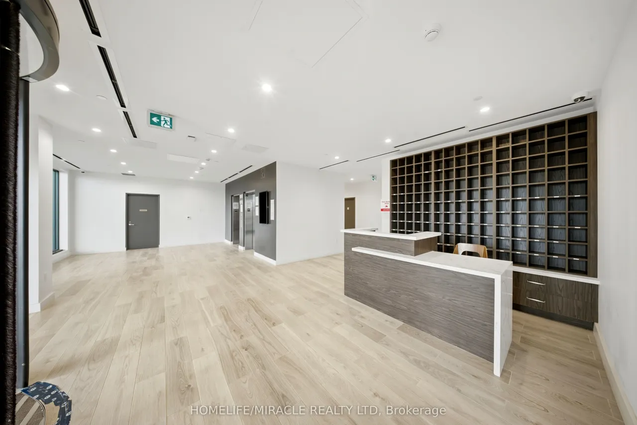 998 Martin Grove Road, Unit 225 — photo 3