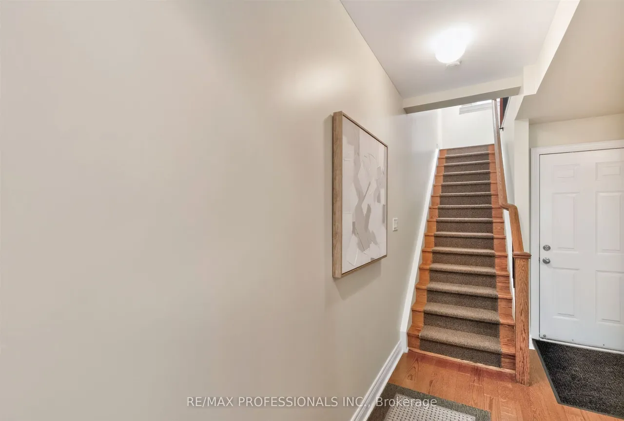 80 Furrow Lane — photo 3