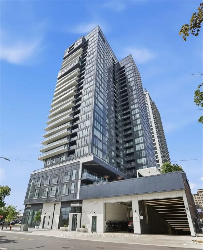 370 MARTHA Street — photo 3